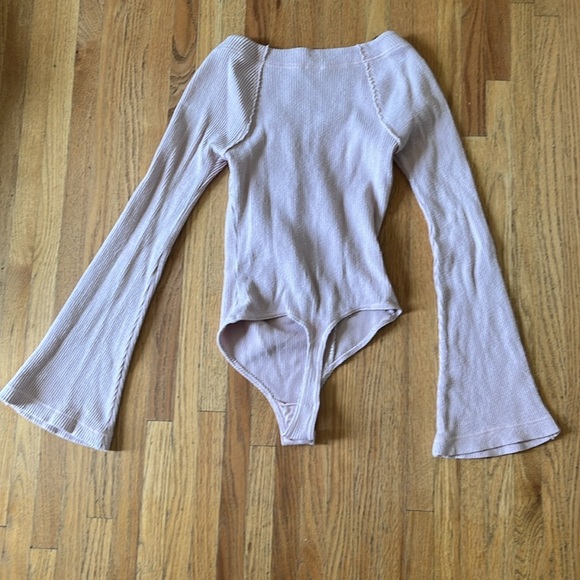 Free People On A Cloud Flared Long Sleeve Bodysuit Mauve Size S Boho Festival - Picture 5 of 6